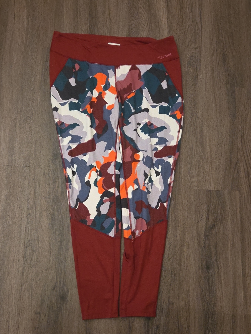 Marmot Women's Maroon Multi-Print Active Leggings